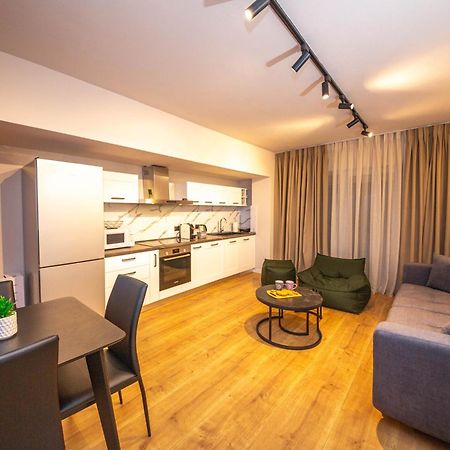 Blloku Unique Apartments 2 Tirana Kültér fotó
